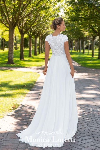 Monica Loretti 8163 #1 thumbnail